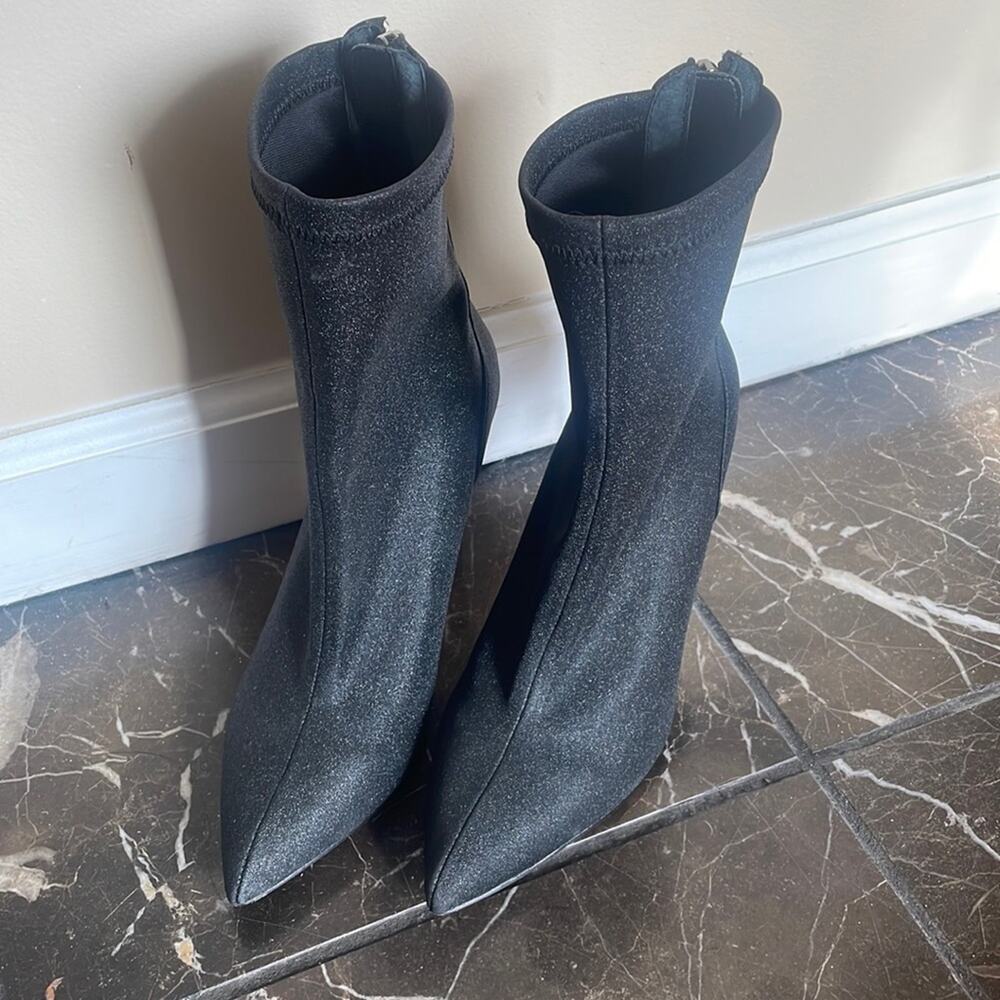 Jewel Badgley Mischka Stiletto Ankle Booties Size 7 Black
